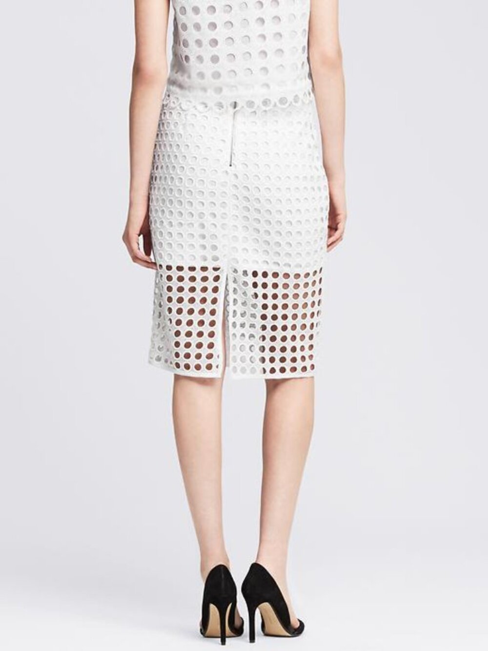 BANANA REPUBLIC  I  Dot Lace Pencil Skirt  I  Size 2